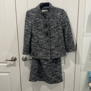 Tahari 2 piece blended wool Blazer Set